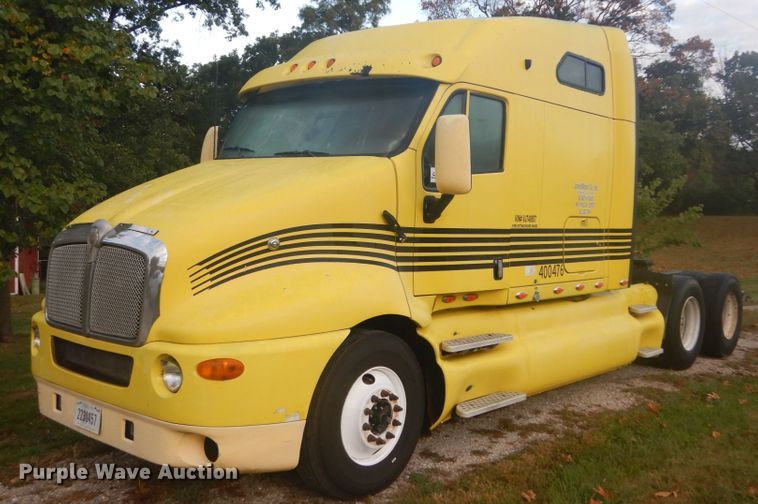 image for item DH5200 1997 Kenworth T2000  semi truck