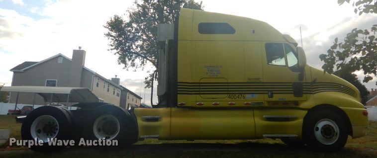image for item DH5200 1997 Kenworth T2000  semi truck