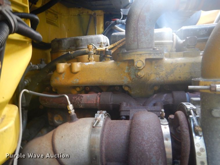 image for item DH5200 1997 Kenworth T2000  semi truck