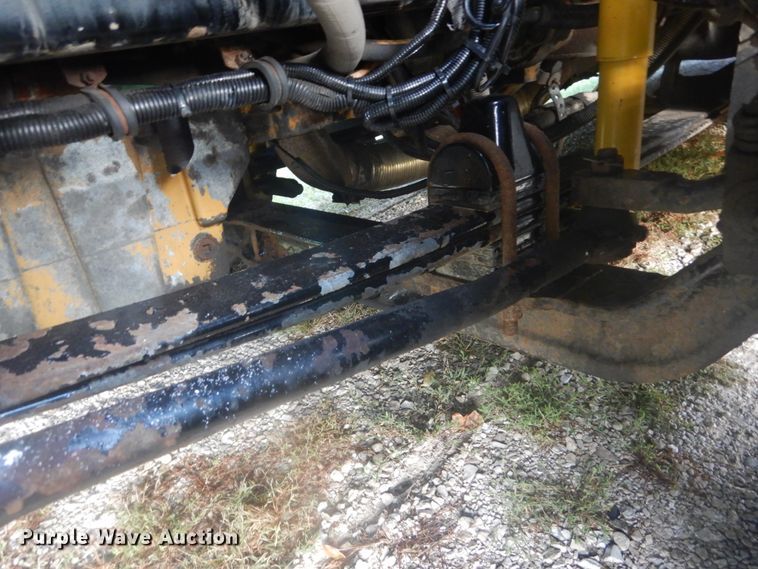 image for item DH5200 1997 Kenworth T2000  semi truck