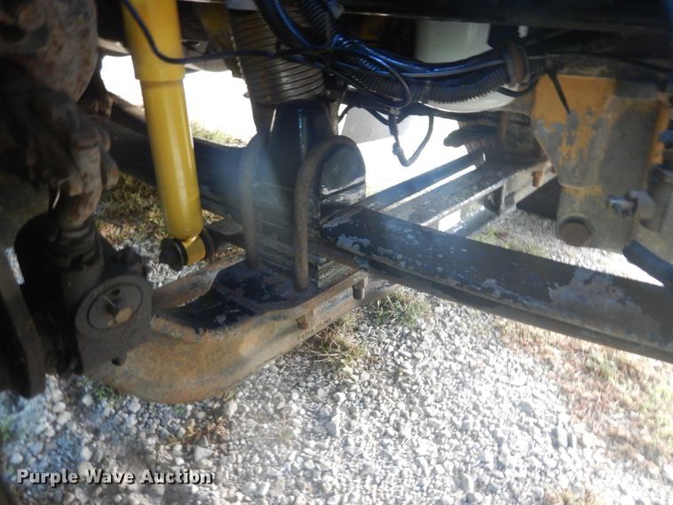 image for item DH5200 1997 Kenworth T2000  semi truck