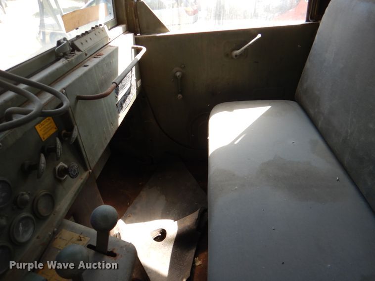 image for item DH5353 1985 Am General M925  flatbed truck