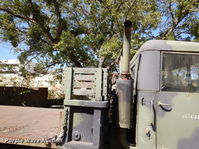 image for item DH5353 1985 Am General M925  flatbed truck