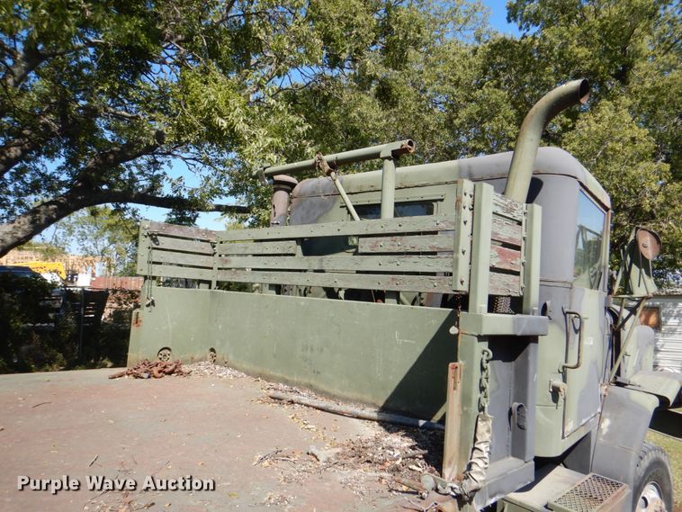 image for item DH5353 1985 Am General M925  flatbed truck