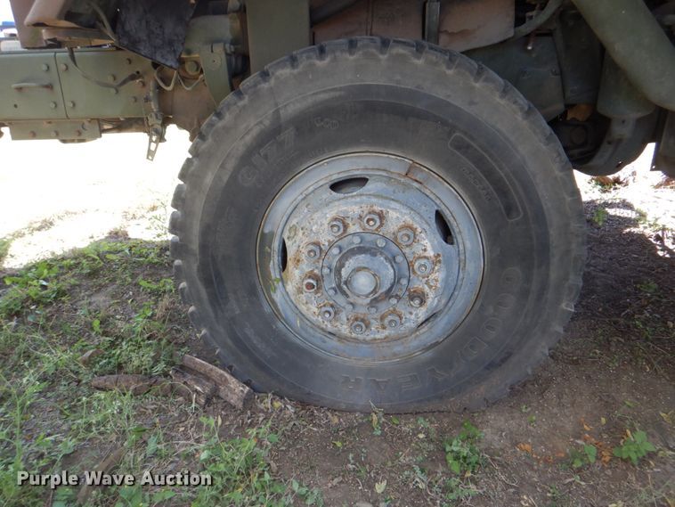 image for item DH5353 1985 Am General M925  flatbed truck