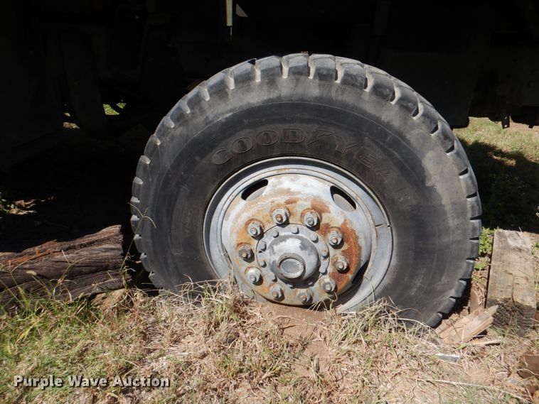 image for item DH5353 1985 Am General M925  flatbed truck