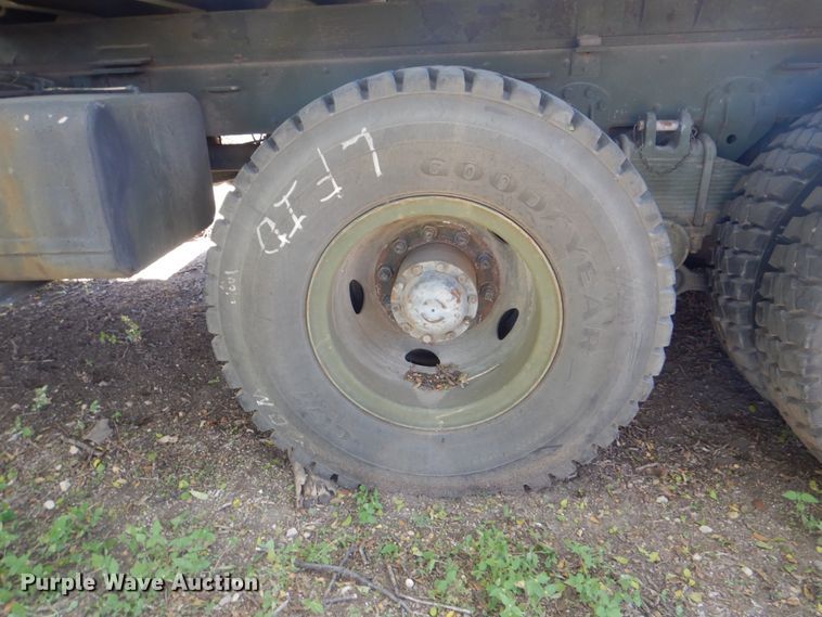 image for item DH5353 1985 Am General M925  flatbed truck