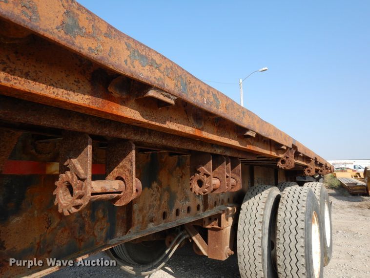 image for item DH6649 2001 Great Dane flatbed trailer