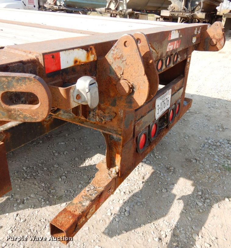 image for item DH6649 2001 Great Dane flatbed trailer