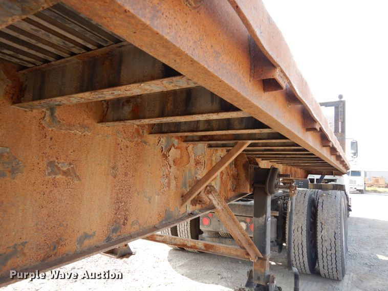 image for item DH6649 2001 Great Dane flatbed trailer