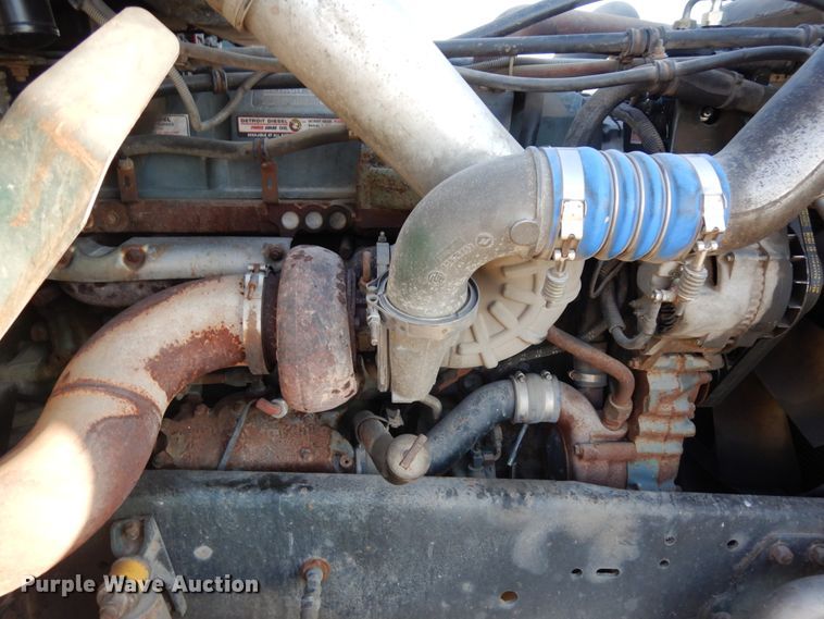 image for item DH6678 1995 Freightliner FLD  semi truck