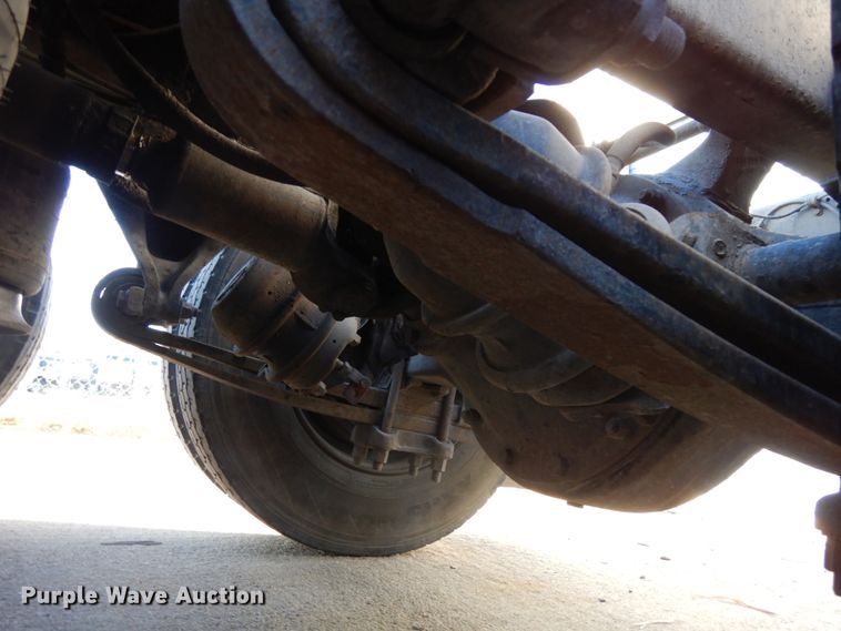 image for item DH6678 1995 Freightliner FLD  semi truck