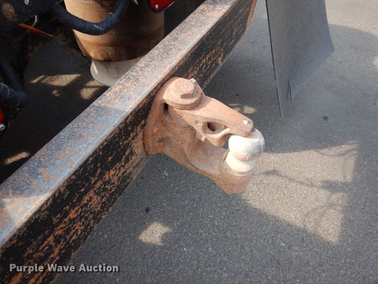 image for item DI3504 1995 Freightliner FLD  semi truck