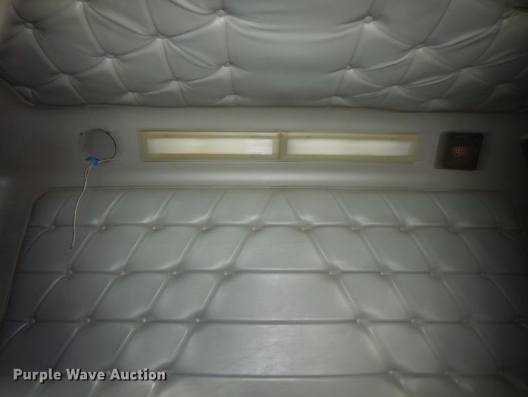 image for item DI3504 1995 Freightliner FLD  semi truck