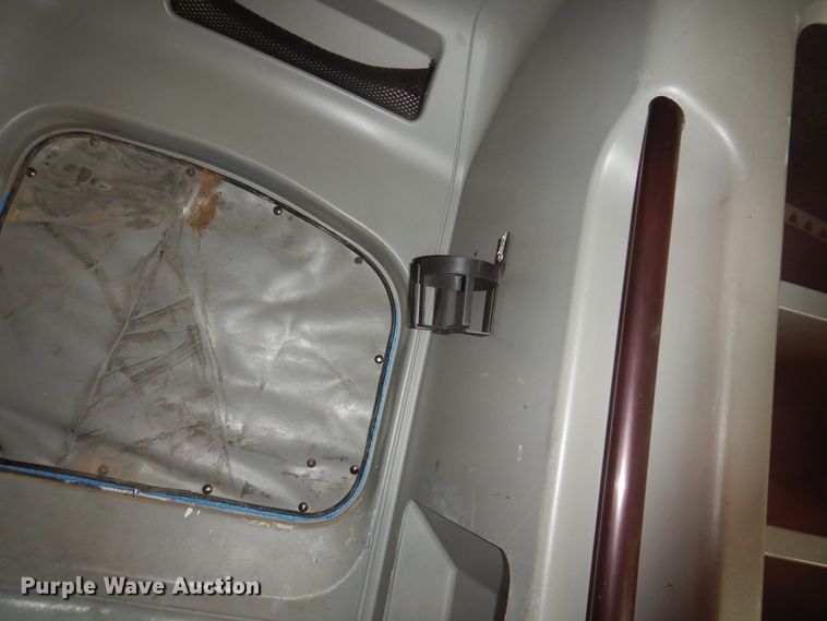 image for item DI3504 1995 Freightliner FLD  semi truck