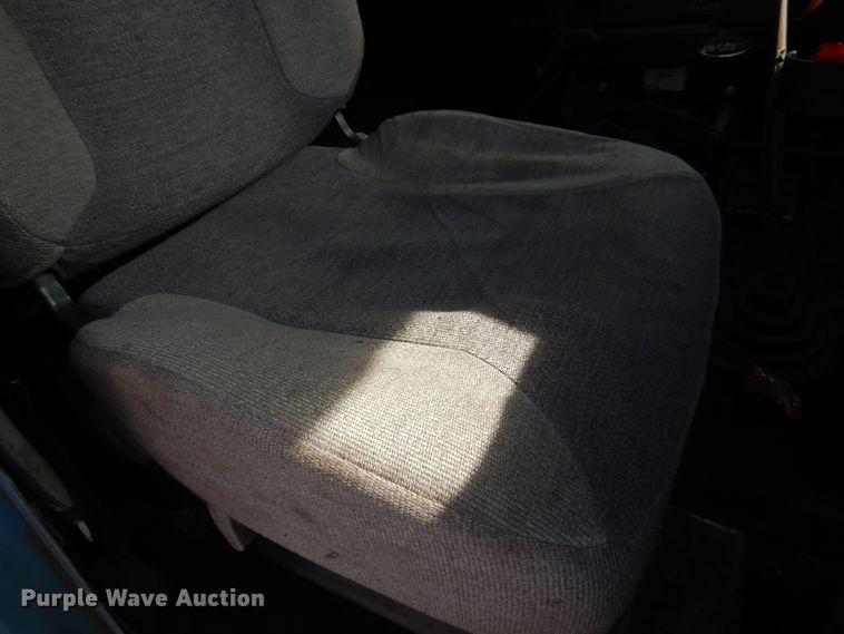 image for item DI3504 1995 Freightliner FLD  semi truck