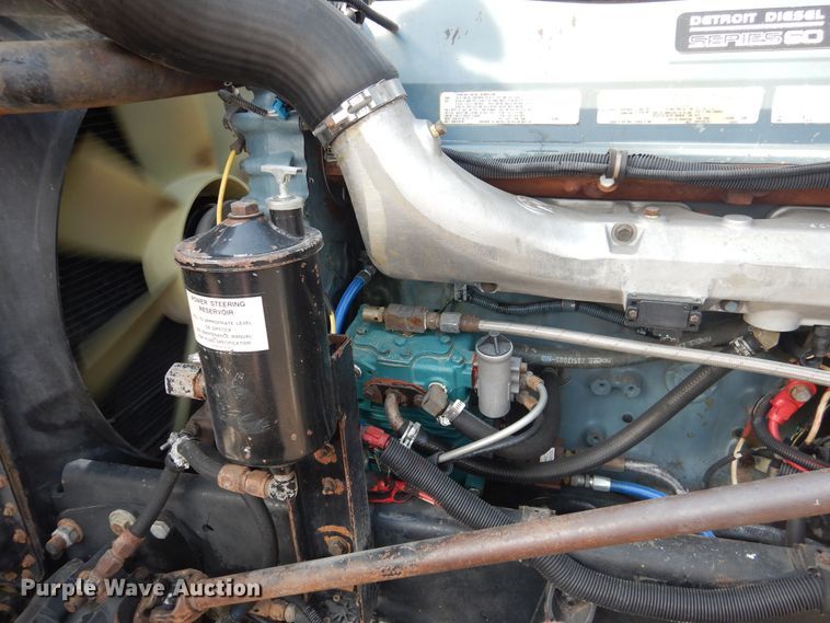 image for item DI3504 1995 Freightliner FLD  semi truck