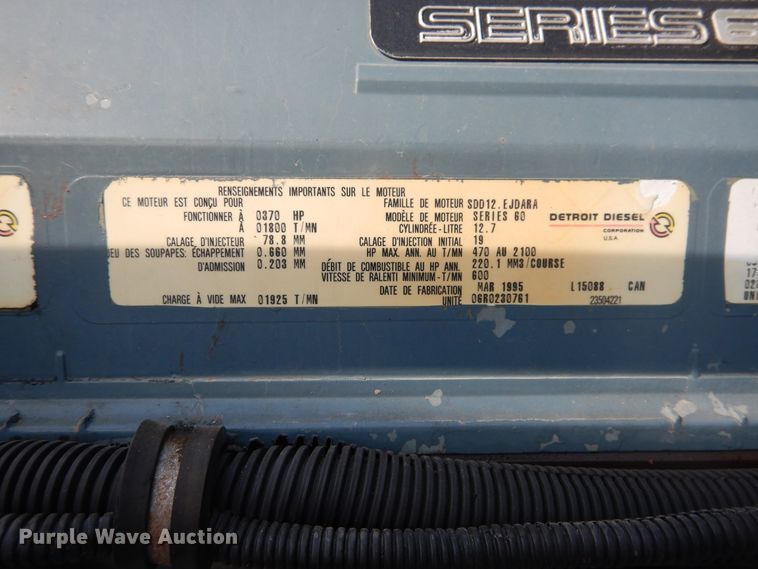 image for item DI3504 1995 Freightliner FLD  semi truck