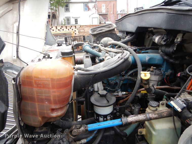 image for item DI8344 2006 International 4300  dump truck