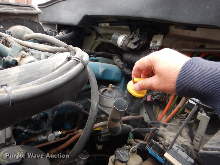 image for item DI8344 2006 International 4300  dump truck