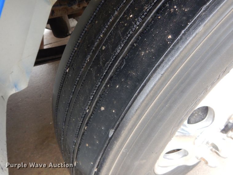 image for item DI8344 2006 International 4300  dump truck