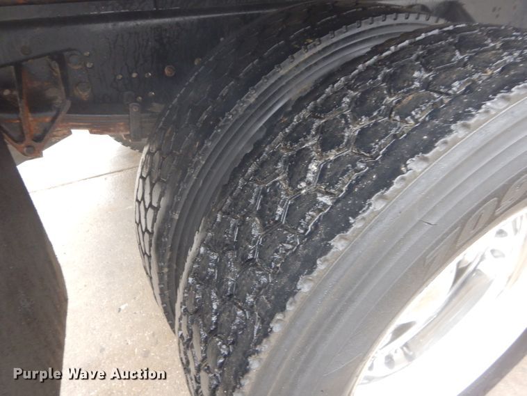 image for item DI8344 2006 International 4300  dump truck