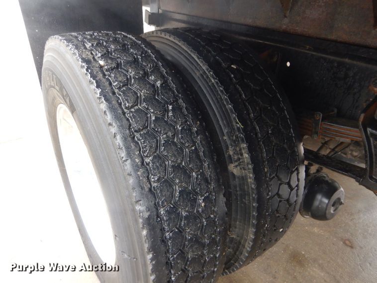 image for item DI8344 2006 International 4300  dump truck