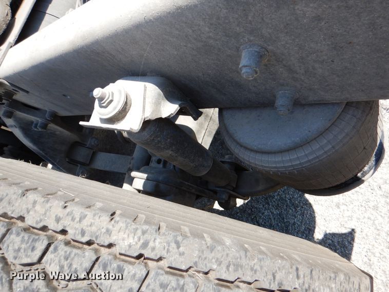 image for item DJ0751 1994 Freightliner FLB High  semi truck