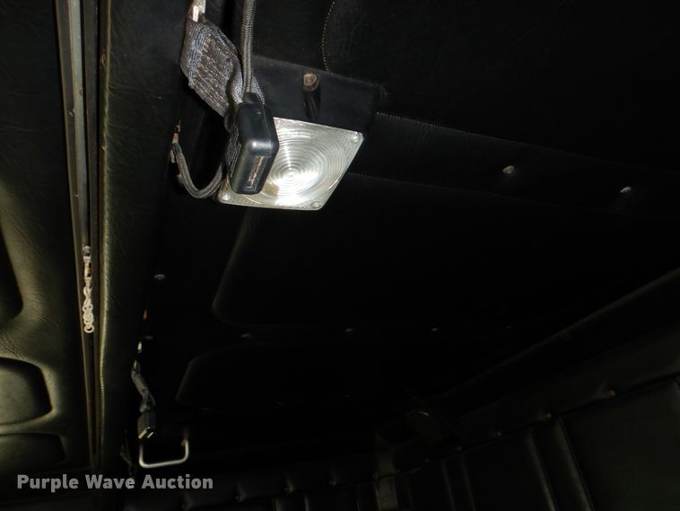 image for item DJ0751 1994 Freightliner FLB High  semi truck