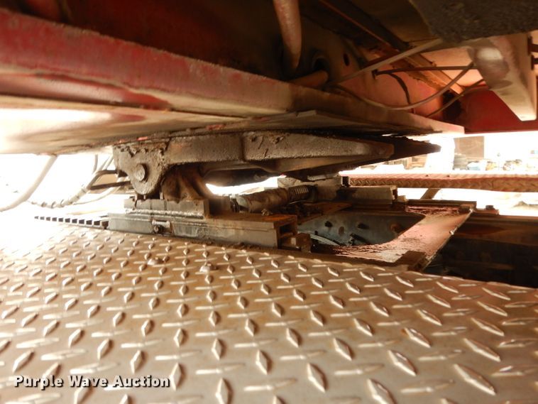 image for item DJ6516 1994 Kenworth  semi truck