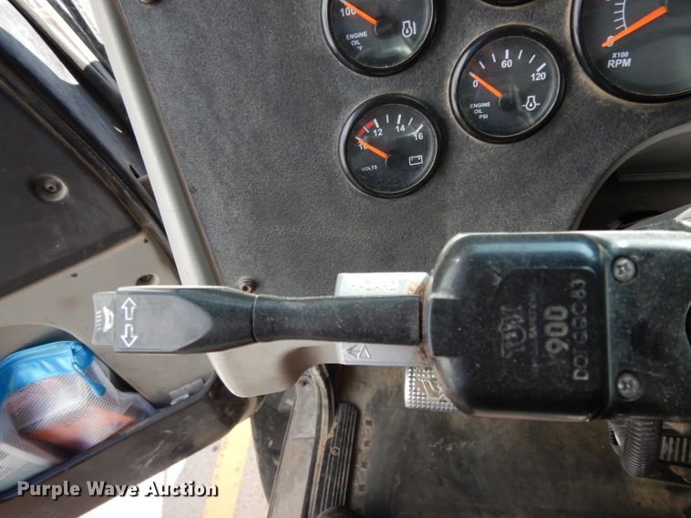 image for item DJ6534 2015 Western Star 4900A  semi truck