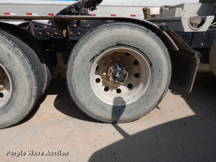 image for item DJ6534 2015 Western Star 4900A  semi truck