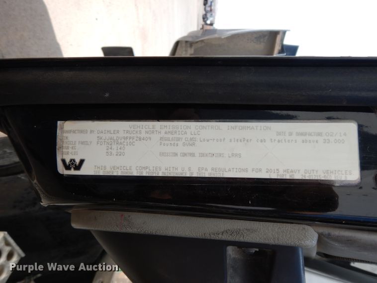 image for item DJ6534 2015 Western Star 4900A  semi truck