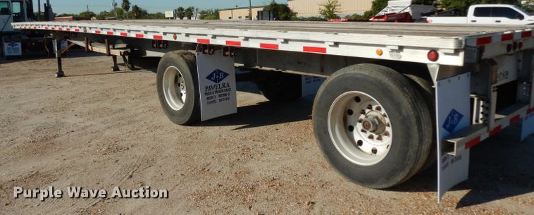 image for item DJ6599 2006 Reinke flatbed trailer