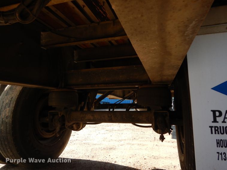 image for item DJ6599 2006 Reinke flatbed trailer