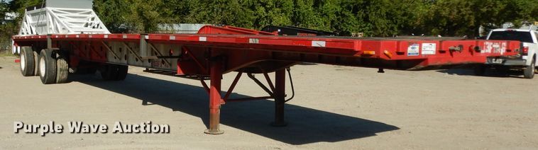 image for item DJ6600 2004 Transcraft flatbed trailer