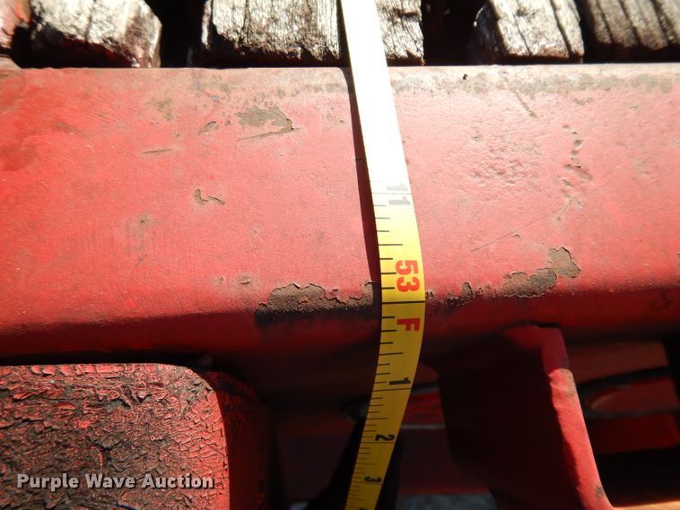 image for item DJ6600 2004 Transcraft flatbed trailer