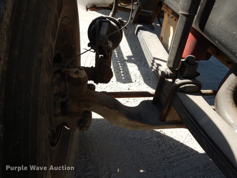 image for item DJ6601 1998 Western Star 4900  semi truck