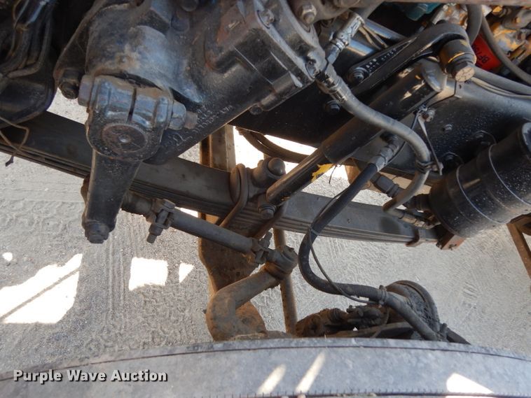 image for item DJ6601 1998 Western Star 4900  semi truck