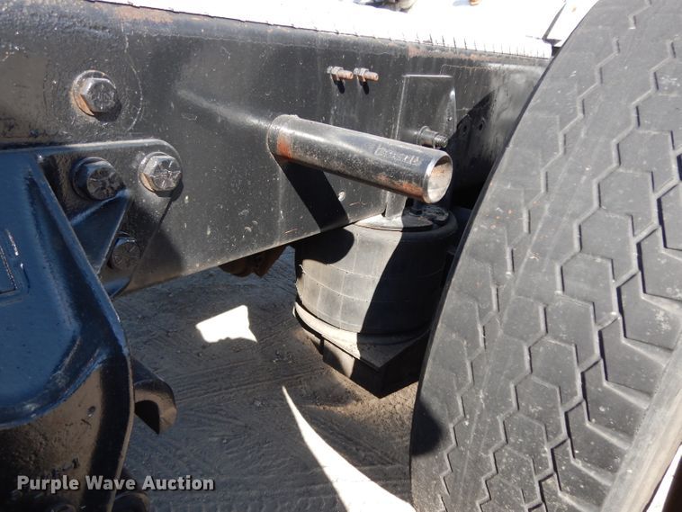 image for item DJ6601 1998 Western Star 4900  semi truck