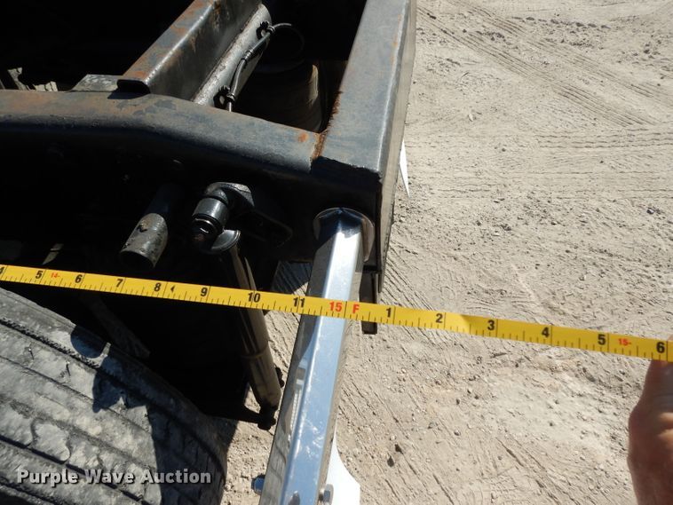 image for item DJ6601 1998 Western Star 4900  semi truck