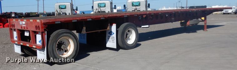 image for item DJ6602 2007 Lufkin flatbed trailer