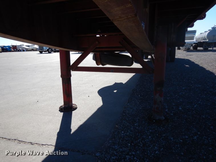 image for item DJ6602 2007 Lufkin flatbed trailer