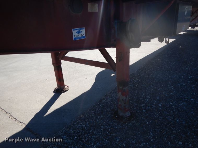 image for item DJ6602 2007 Lufkin flatbed trailer