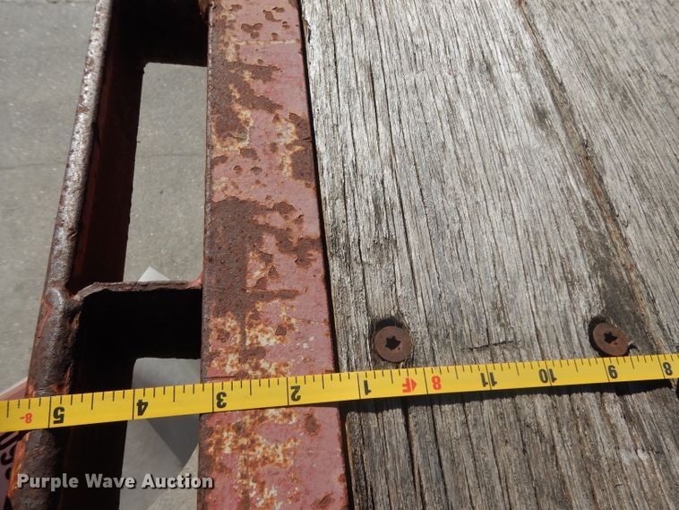 image for item DJ6602 2007 Lufkin flatbed trailer