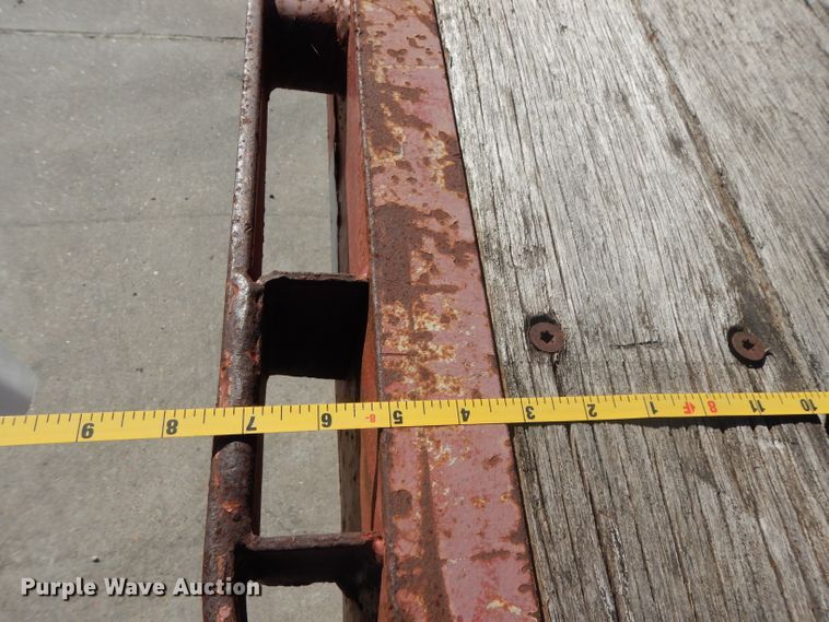 image for item DJ6602 2007 Lufkin flatbed trailer