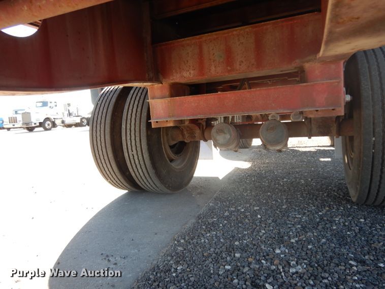 image for item DJ6602 2007 Lufkin flatbed trailer