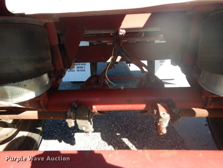 image for item DJ6602 2007 Lufkin flatbed trailer