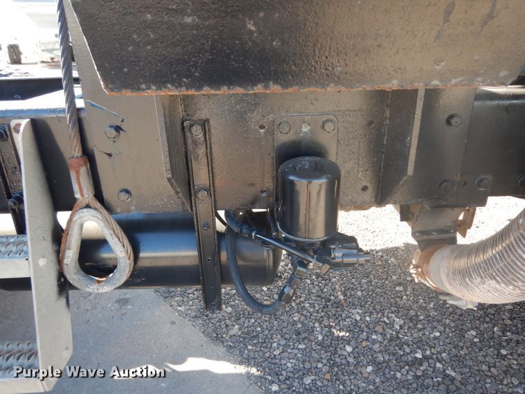 image for item DJ6603 1998 Peterbilt 379  semi truck