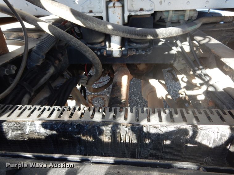 image for item DJ6603 1998 Peterbilt 379  semi truck